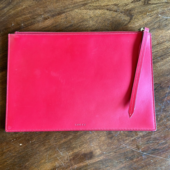 Limited Edition GUCCI GHOST RED CALFSKIN LEATHER DIAMOND GG Clutch Bag - Picture 3 of 5